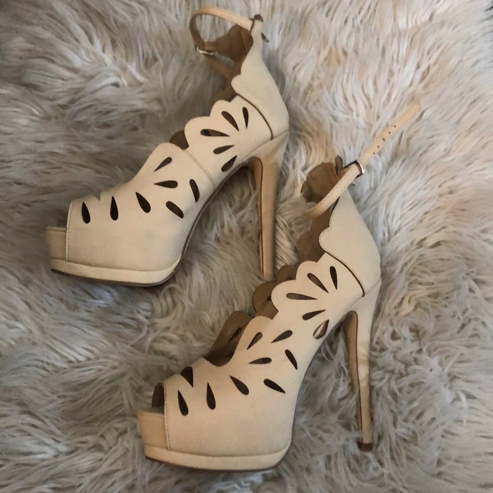 6” high heel